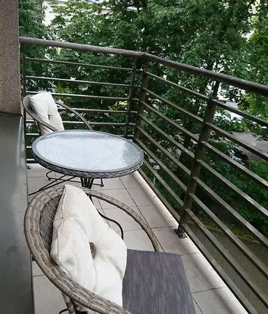 Stylish In Center With Parking Apartment *